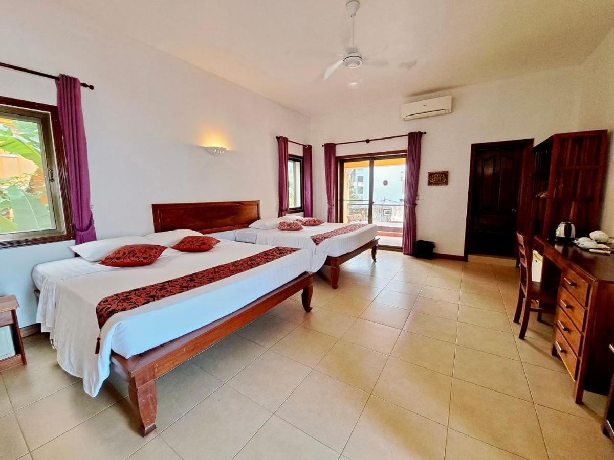 Den Hotel Totonou Siem Reap Buitenkant foto