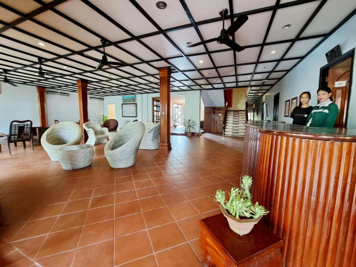 Den Hotel Totonou Siem Reap Buitenkant foto