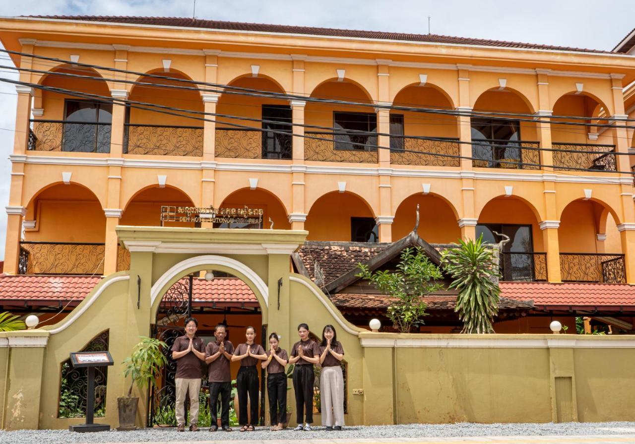 Den Hotel Totonou Siem Reap Buitenkant foto