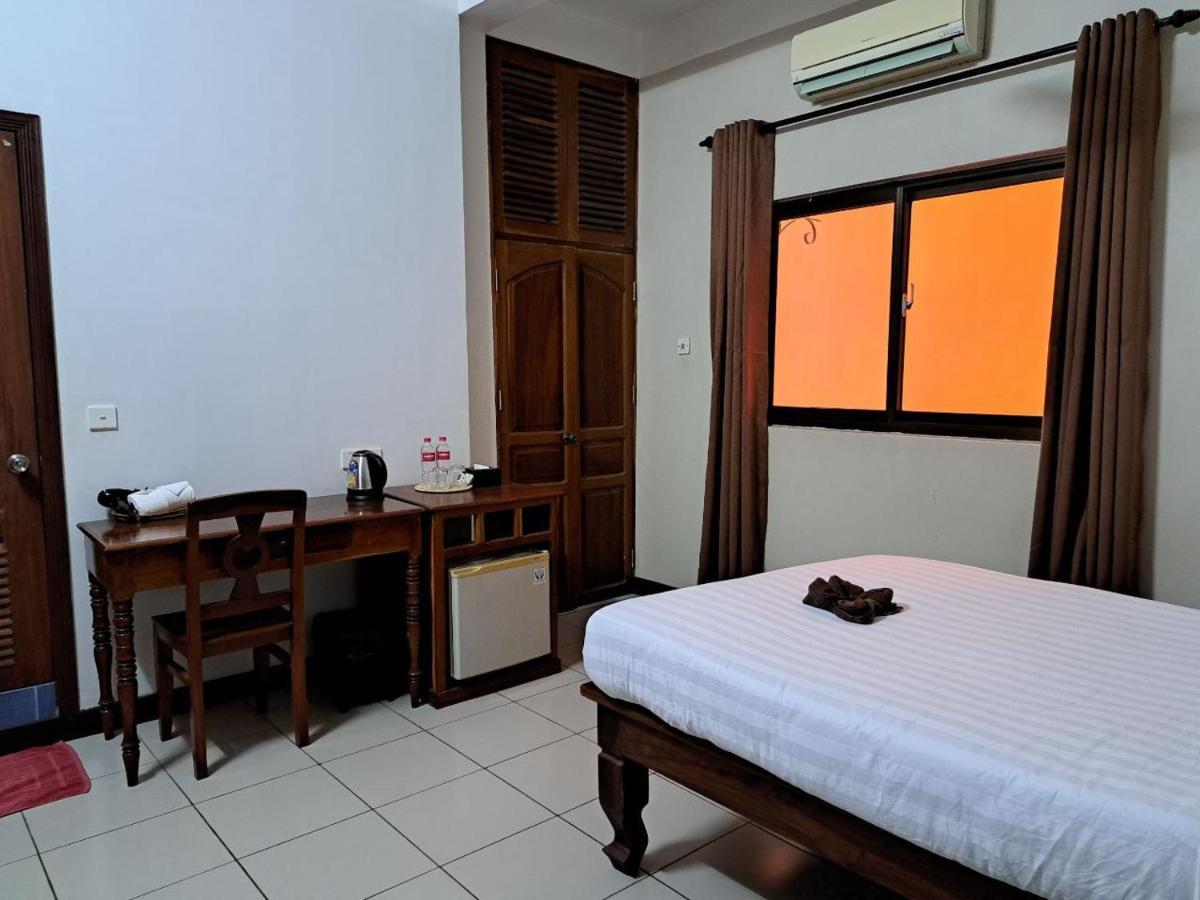 Den Hotel Totonou Siem Reap Buitenkant foto